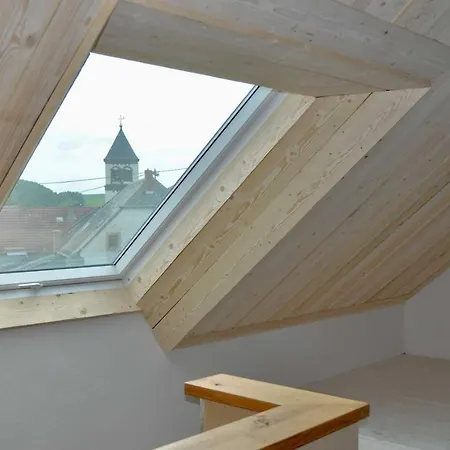 Ferienhaus Baustert Nyaraló